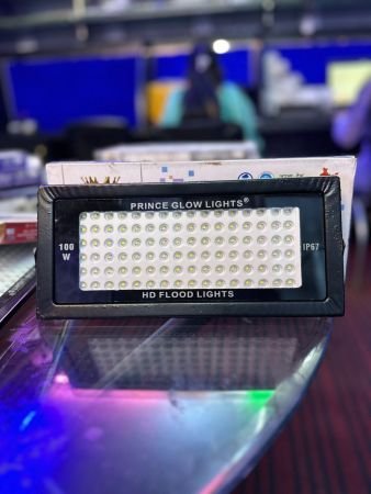 100W FLOOD LIGHT IPAD (WHITE)